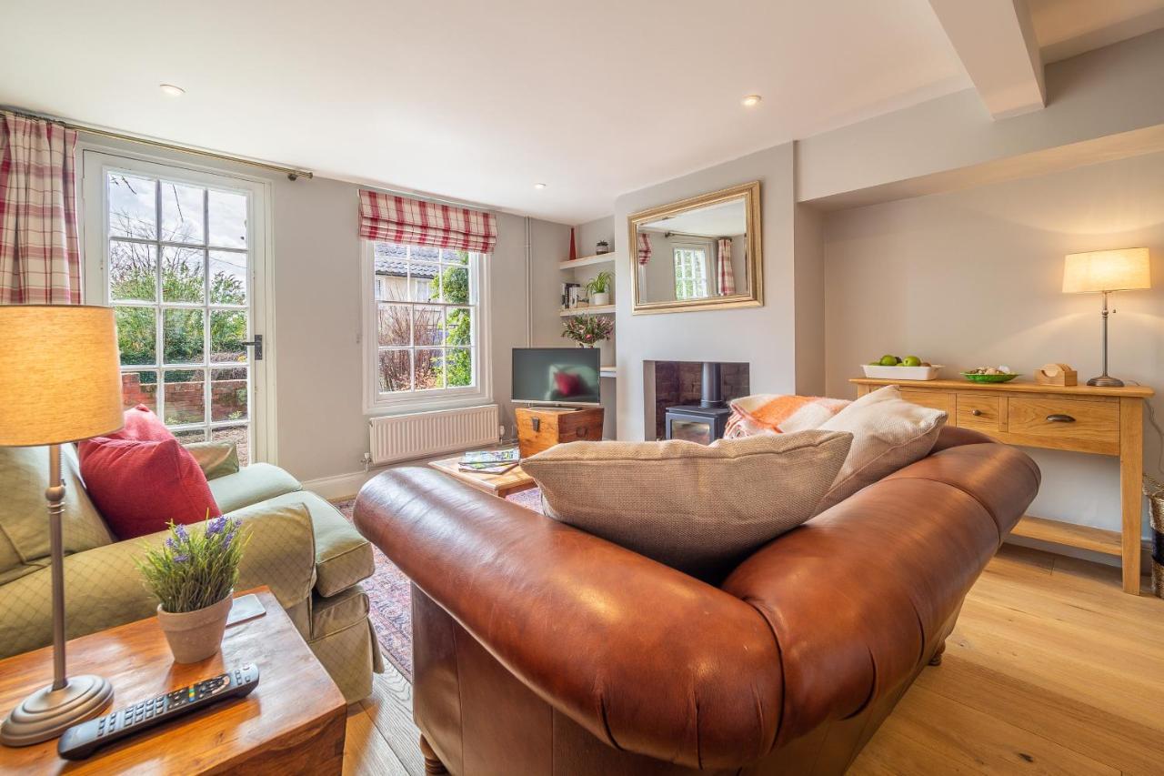Adorable Cottage With A Log Burner In Heavenly Village - Constable Lodge Nayland Екстериор снимка